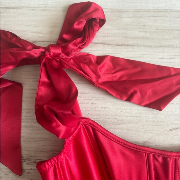 Satin Bow-Tied Corset Top - Picture 6 of 12